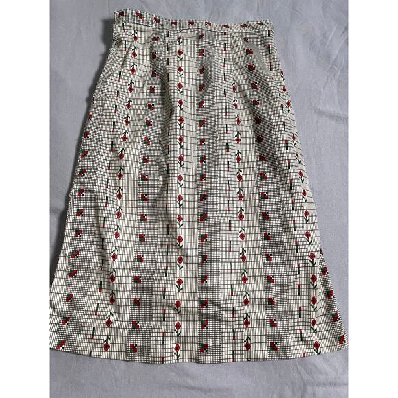 Art Deco Tile like Pattern Skirt - Picture 1 of 8